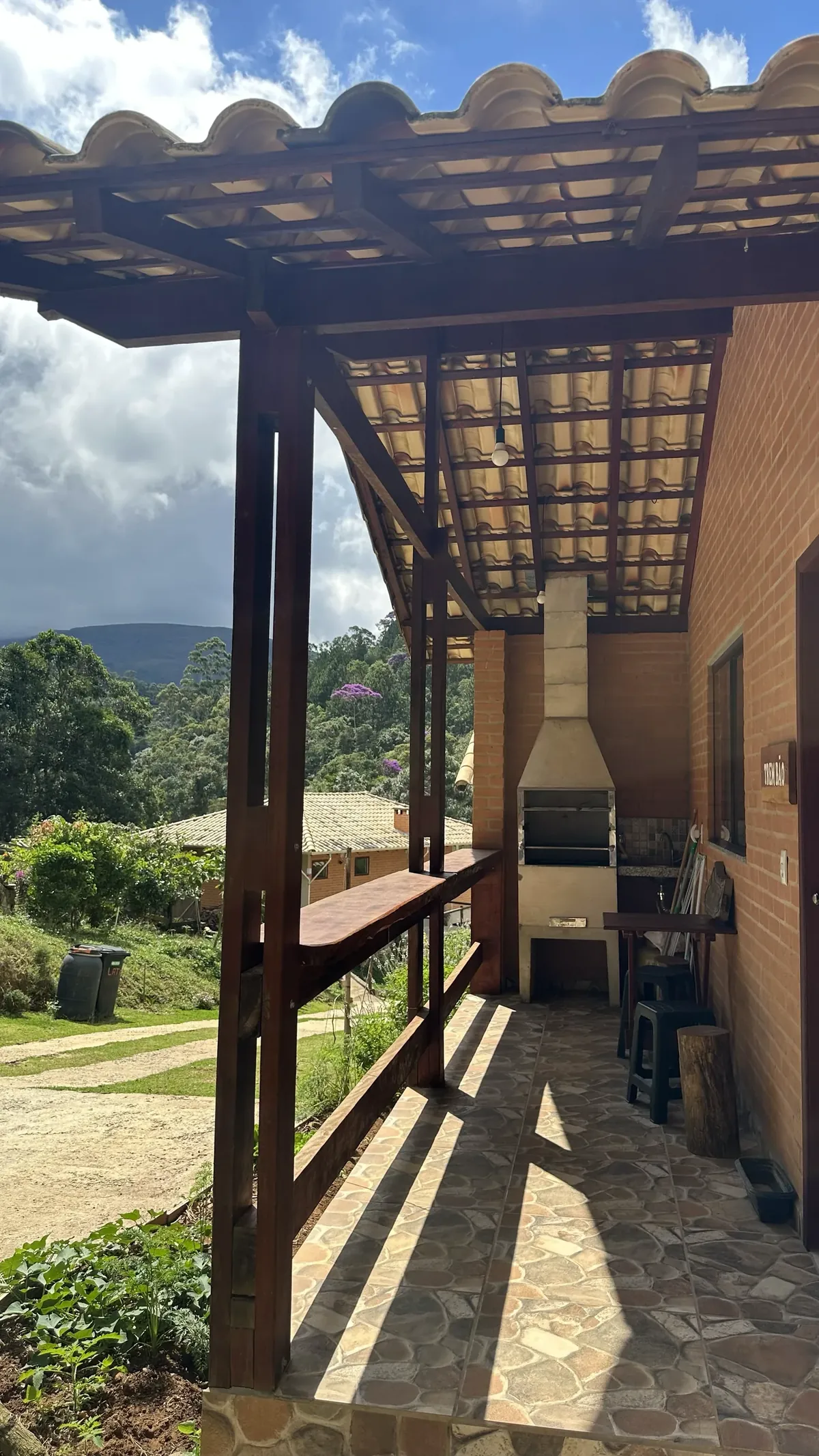 Varanda do Chalé Trem Bão
